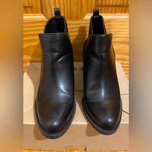 Chunky heeled short boots from Zara